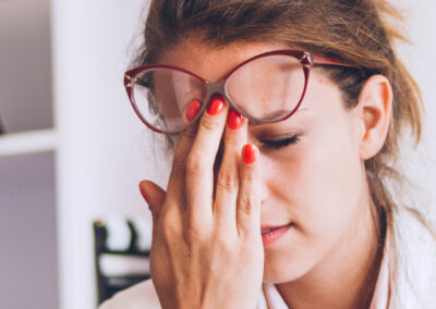 Frequent changes in eyeglass