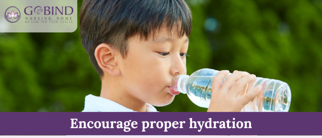 The hot summer weather can lead to dehydration, which may cause dry and irritated eyes.